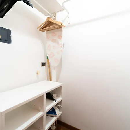 Spanish Quarter View, Steps From Metro ! Appartamento *